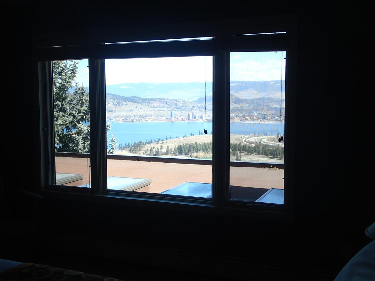 A View Of The Lake B & B West Kelowna Exterior foto